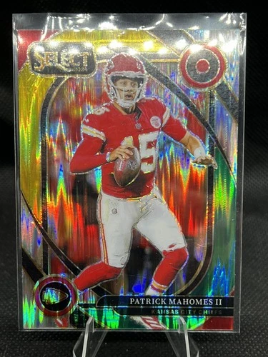 2024 Panini Select - Club Level Patrick Mahomes II #223 Green &amp; Yellow Shock C1
