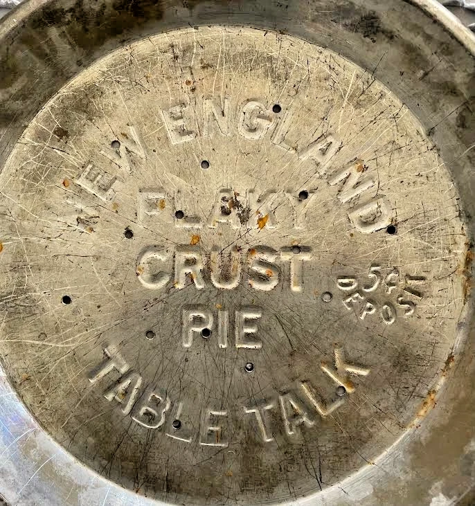 2 Vtg New England Table Talk 1940-50s Pie Pans 9 1/2" 10 & 5 Cent Deposit