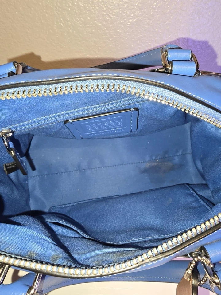 COACH Butterfly Bandana print Handbag With Matching Wallet. F59328. Pre-owned - Image 4 of 4