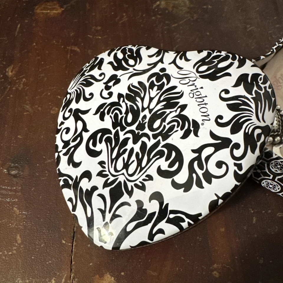 Brighton Set of 3 Hearts Metal Bookmarks New Silver Plate in heart tin box - Image 3 of 4