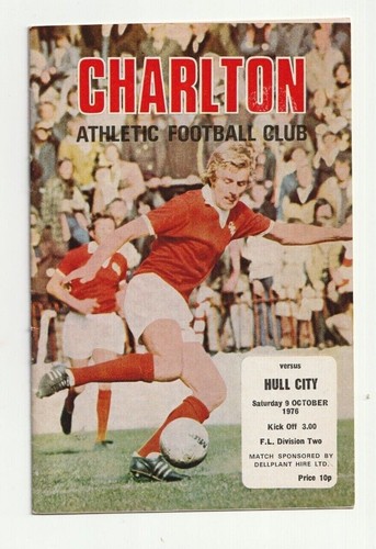 Charlton Athletic 1976/77 Selection of Home League Programmes from menu - Picture 8 of 12