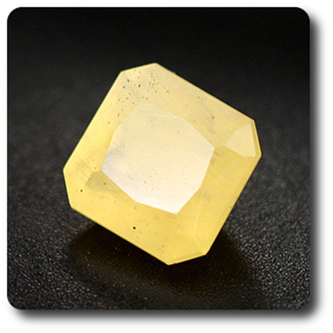 Calcite orange de Chine 2.38 cts pierre fine facettée pureté VS