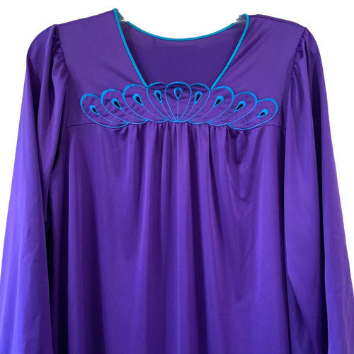 Shadowline Nightgown Chemise Womens Sz Medium Purple Square Neck 3/4 Sleeve - Picture 2 of 5
