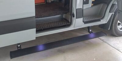 AMP Research 76264-01A Powerstep Plug-n-Play System Für 19-21 Sprinter 2500