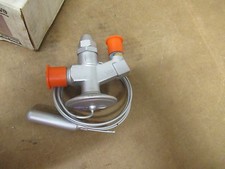 PARKER THERMOSTATIC EXPANSION VALVE DE4RW INLET 3/8 OUTLET 1/2 R-502 040076-01