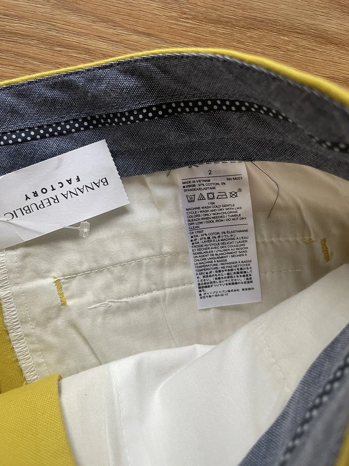 Banana Republic фабричные женские желтые шорты, размер 2, карманы и подол гребешка - Изображение 4 из 4