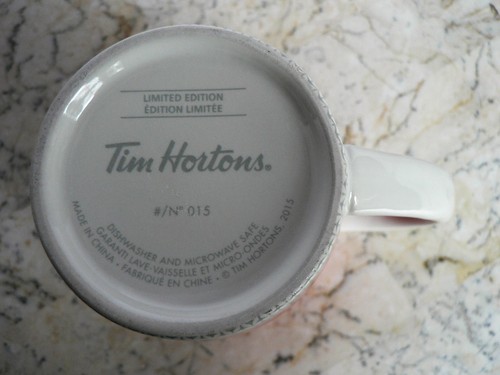 New -TIM HORTONS Ltd. Ed #15 Coffee Mug 2015 Red Sweater Motif Snowflake Winter - Picture 5 of 5