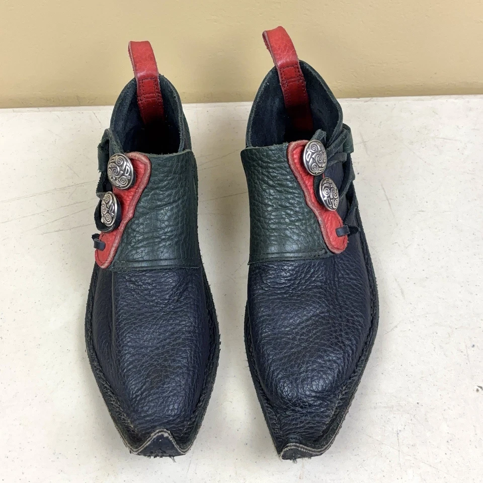 Nativearth Renaissance Shoes Unisex Two Button Gypsy M7.5-8/W 8.5-9 Native Earth - Image 3 of 4