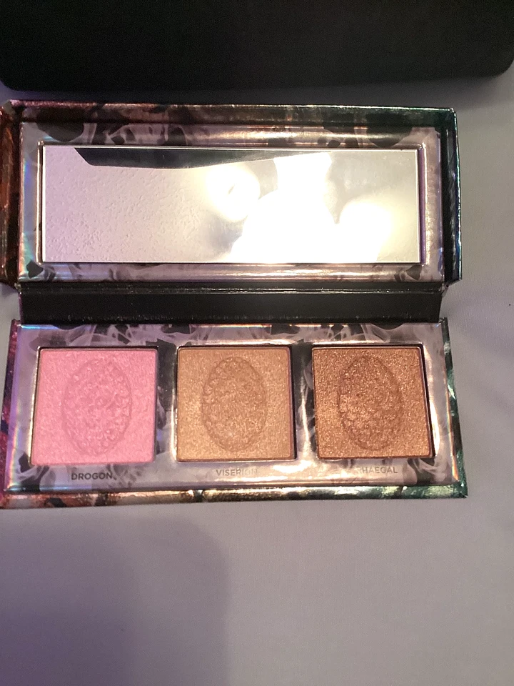 Nuevo en caja Juego de Tronos Madre de Dragones Rubor de Urban Decay Foto 3 de 3