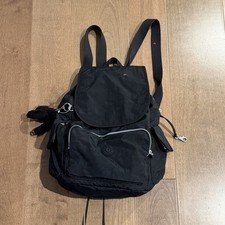 Mochila escolar diaria Kipling City Pack clásica negra encanto mono usada