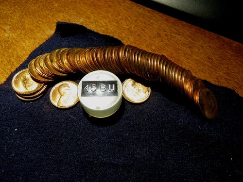 Lustrous RED Cartwheel Gem Brilliant Uncirculated 1945P Lincoln Penny Roll L1