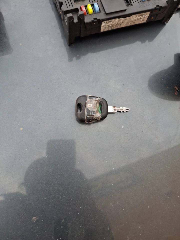 Kit Demarrage Peugeot 206 1l4hdi - Photo 3/4