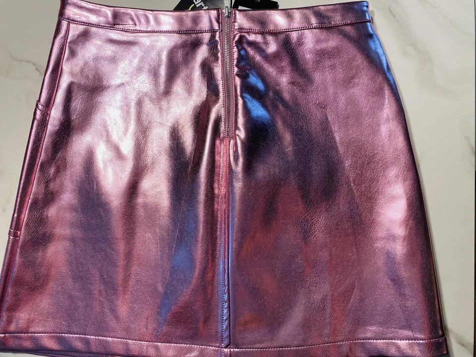 Saia rosa metálica feminina tamanho 10/12 L, nova com etiquetas - Imagem 2 de 2