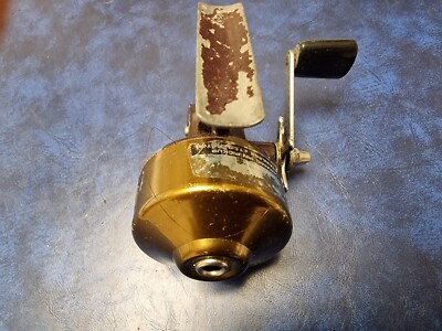 Moulinet Pêche Vintage Shakespeare Wonder Spin 2661 – Face Fermée – Gaucher