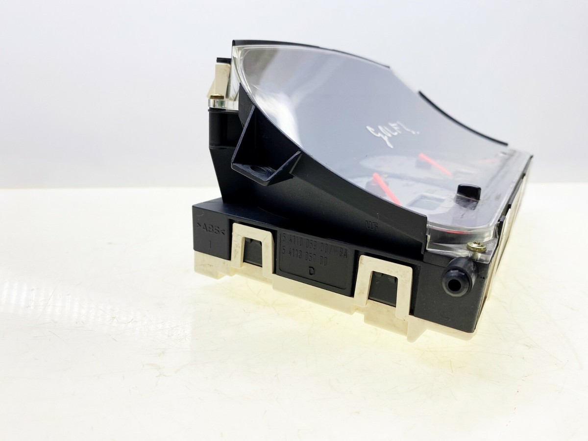 Volkswagen Speedometer/Instrument Cluster 1H0919860T; 0263300370  