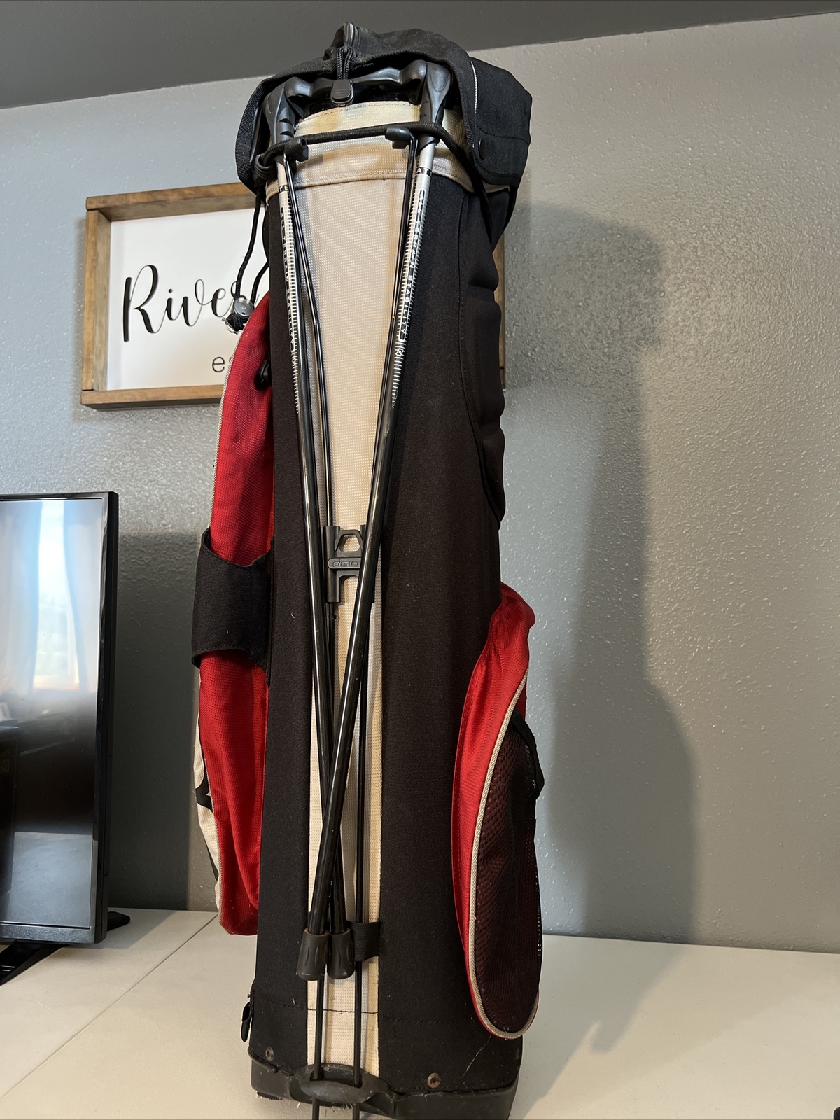 Picture 3 of 4