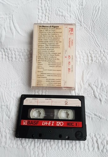 Wolfgang Amadeus Mozart - Mozart : Le nozze di Figaro cassette tape. Partie 1 et 2.