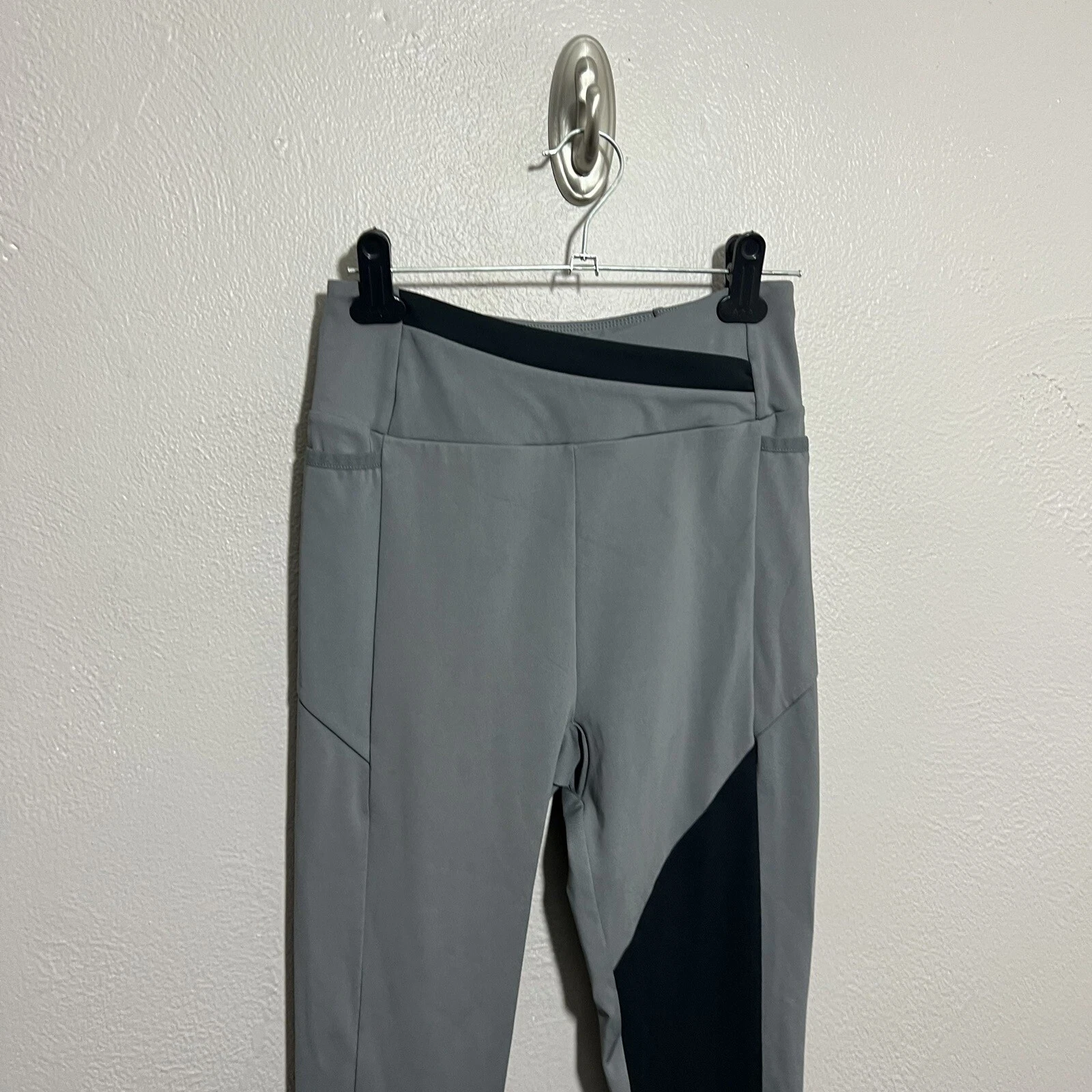 gymshark cross waist compression media pockets leggings