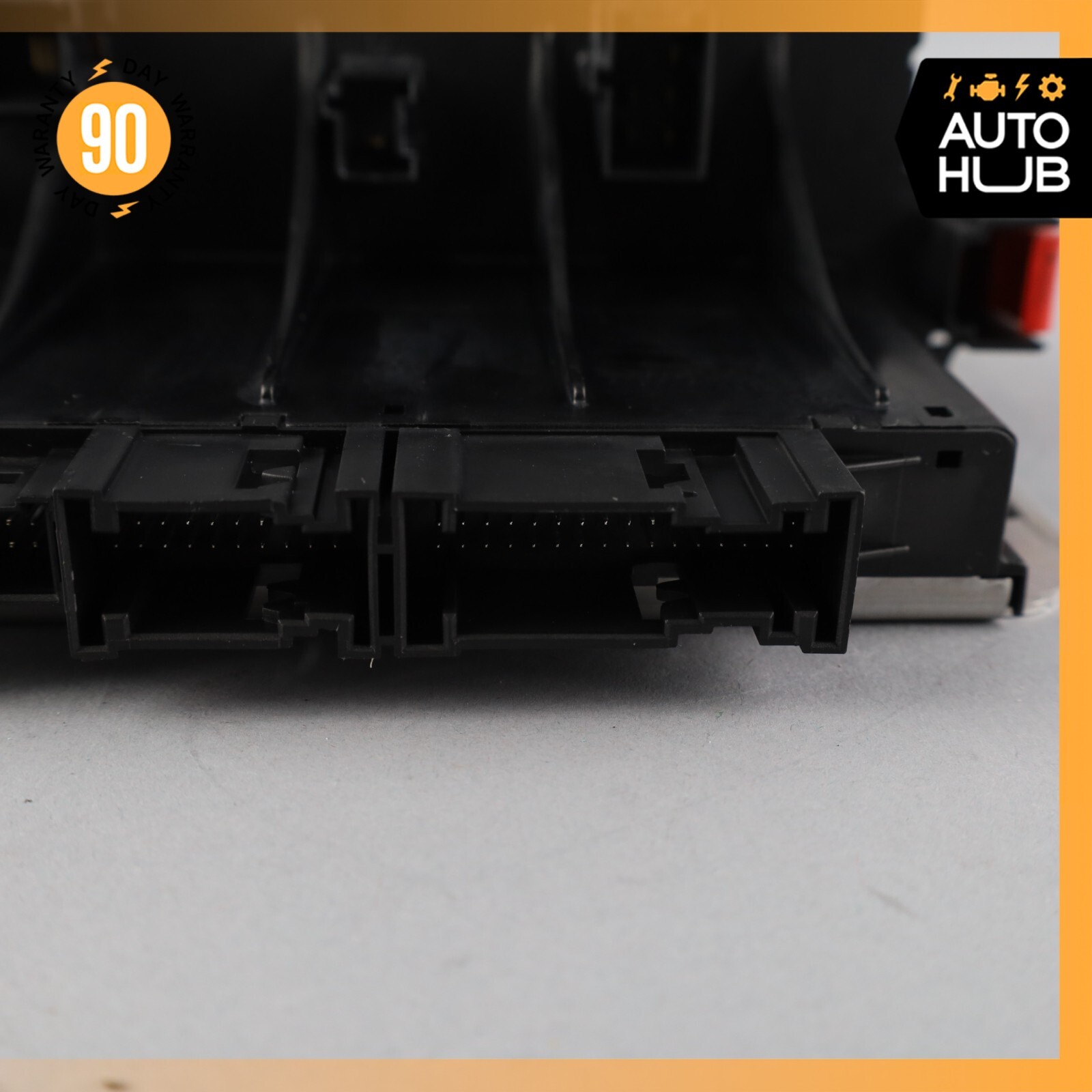 03-12 Mercedes R230 SL500 SL55 Front Left SAM Fuse Box Control Module OEM