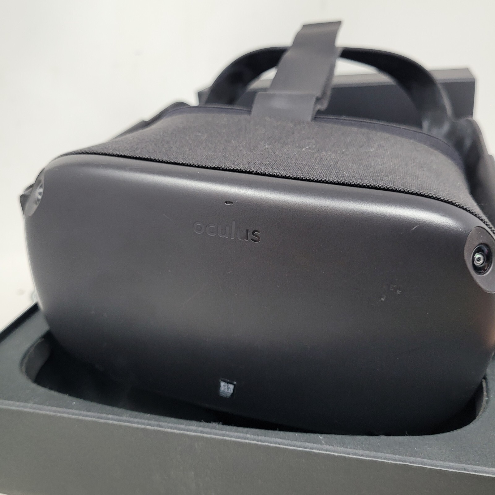 Meta Oculus Quest 1 64GB VR Headset & 2 Blk Standalone
