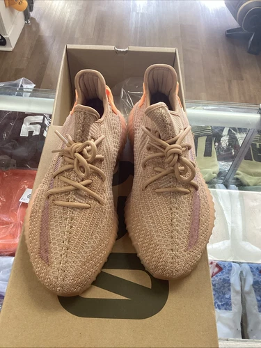 Taglia 9 Adidas Yeezy Boost 350 V2 Clay