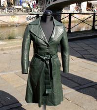 Trench pelle verde vintage con cintura – Taglia piccola XS