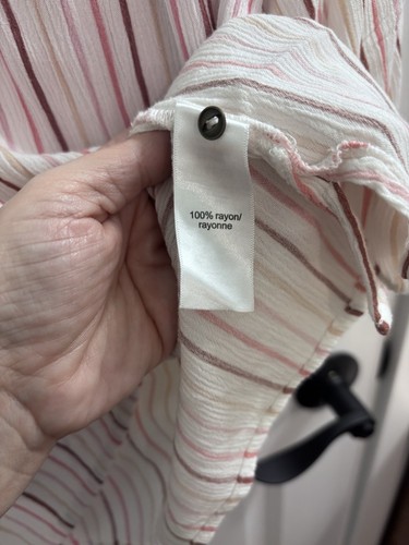 Maurices Women's V-neck Striped Blouse With 3/4 Sleeves Size Large - Bild 6 von 7
