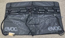 Evoc Tailgate Pad Curve - Medium/Large, Black