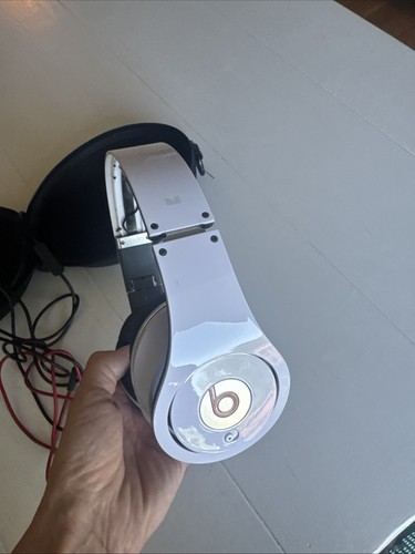 Rare Monster BEATS BY DRE Studio Wired Headphones 190003-00 White w/ case - Picture 10 of 12