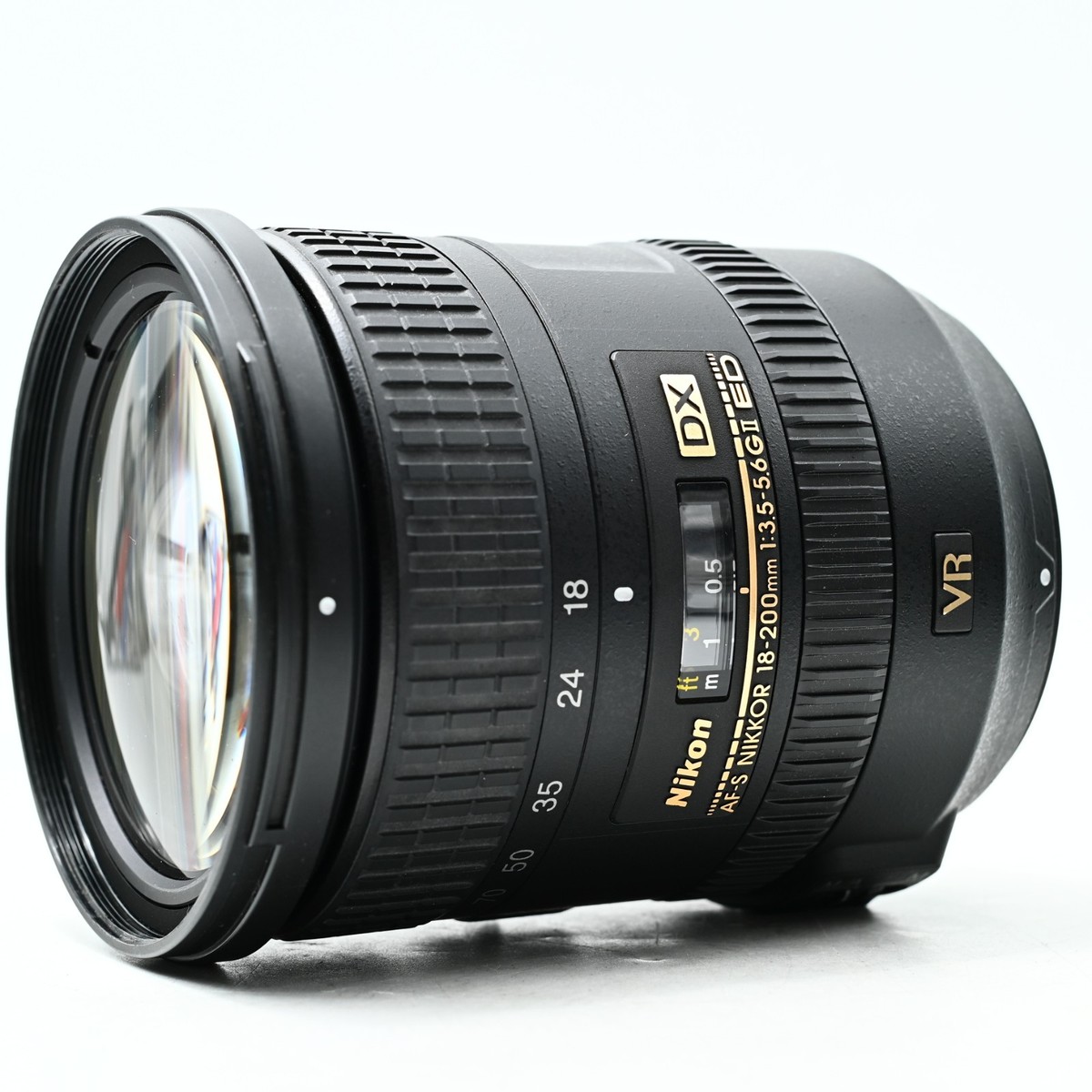Nikon Nikkor AF-S 18-200mm F/3.5-5.6 G ED DX VR Lens from Japan