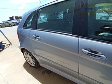 Porte arrière et accessoires Mercedes 208