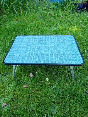 Vintage niedriger Klapptisch Camping tragbar blau TV Esszimmer Bett Tablett Camper