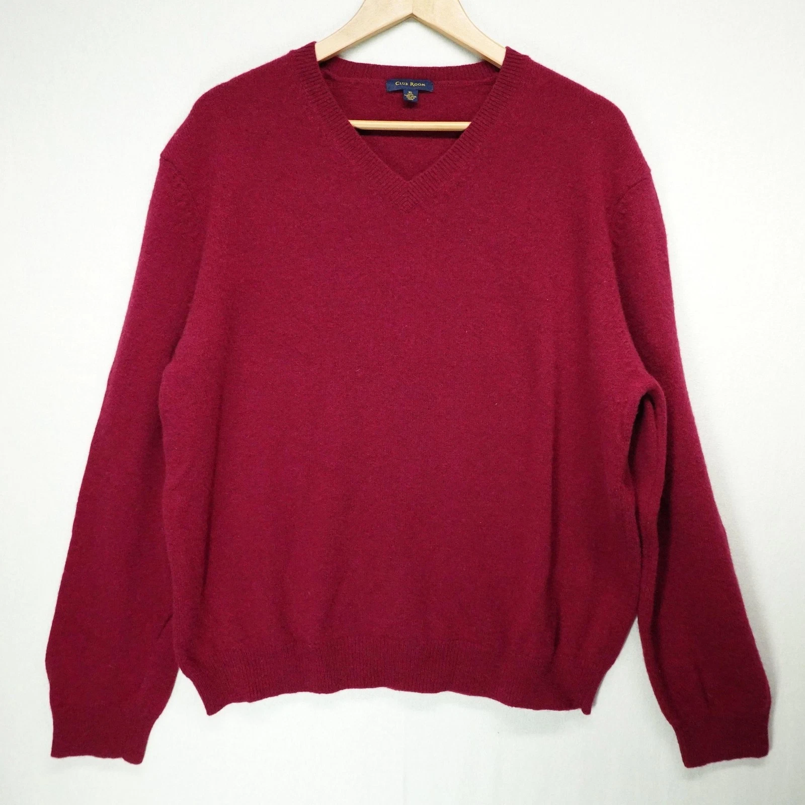 Club Room Sweater Mens XL Dark Red Burgundy 100% Lambswool V Neck Preppy