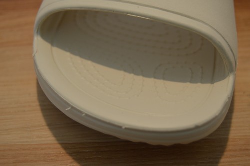 Sandalias Crocs Kadee para mujer color tostado claro/beige talla 10 - Imagen 4 de 7