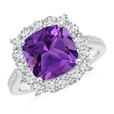 ANGARA 3,88 ct Amethyst Cushion Cocktail Ring mit Diamant Halo in 14K Gold