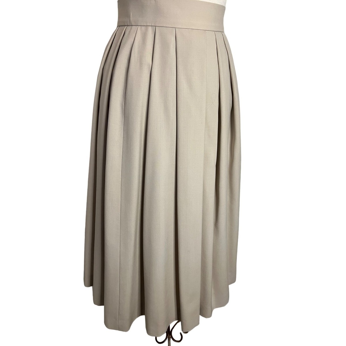 Vintage Jaeger Pure Wool Tan Skirt Midi Pleated Size Y2K