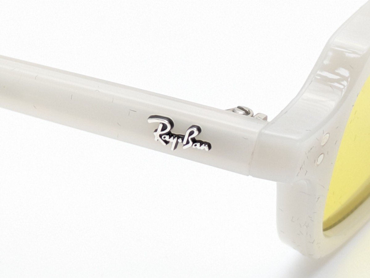 Ray-Ban Zuri RB4455 6808/6D Cloudy Warm White Yellow Flash Gold