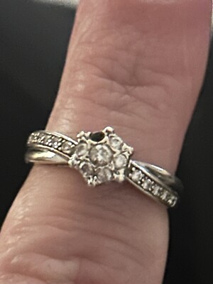 Yellow Gold Emerald Earrings Ernest Jones Yellow Ernest Jones