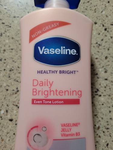 Vaseline Healthy Bright Daily Brightening Even Tone Lotion 20.3oz Discontinued - Picture 3 of 8