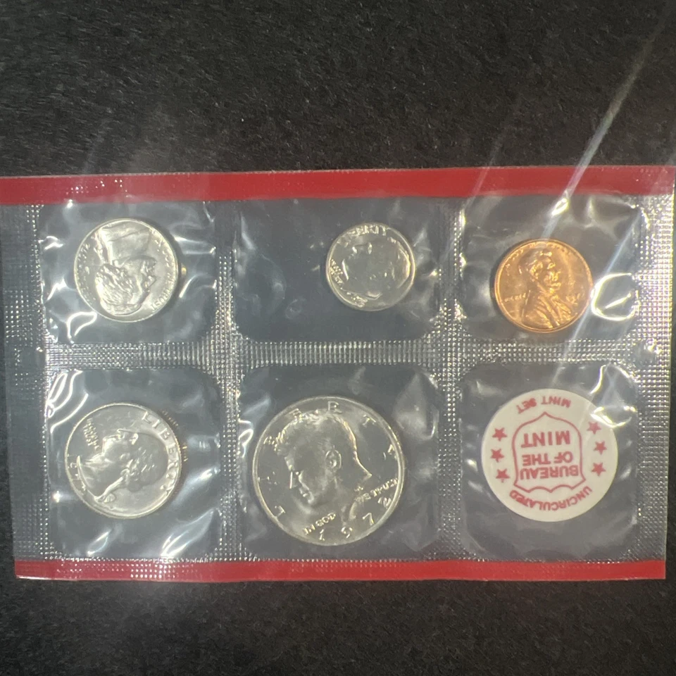 1972-U.C. Department of the Treasury United States Coin Set - Image 3 of 4