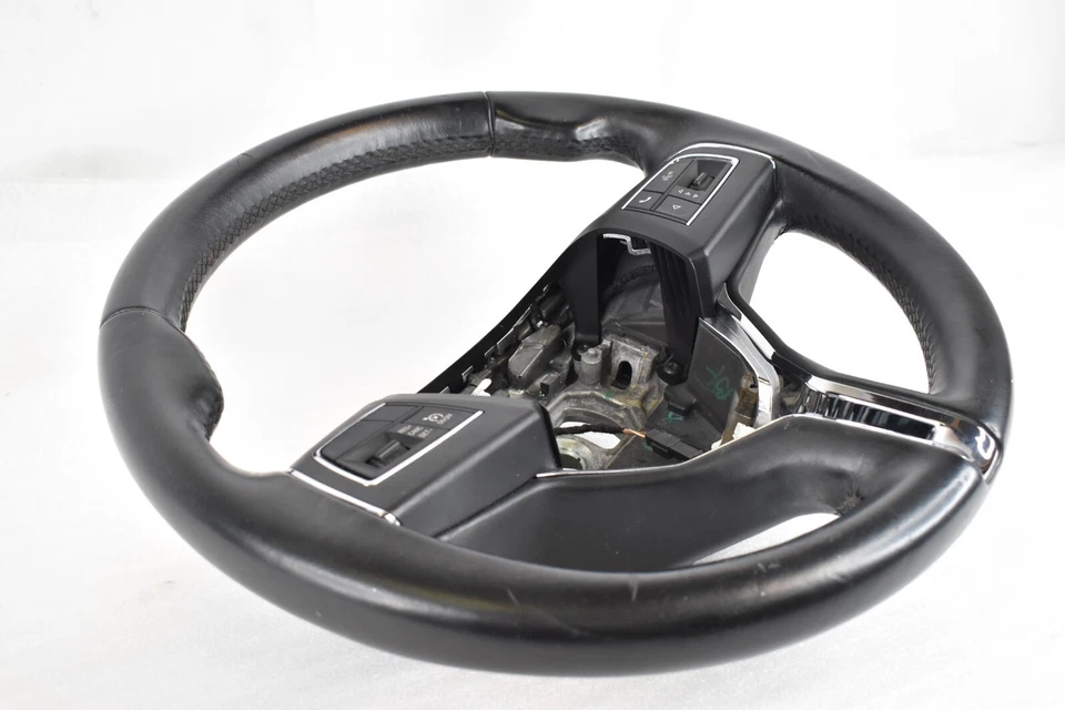 🚀 Volante MASERATI GHIBLI 2014-2019 CUERO NEGRO CON INTERRUPTOR DE CONTROL OEM Foto 2 de 4