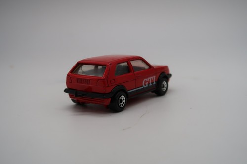 MATCHBOX VW Volkswagen Golf GTI Red 1985 vintage / made in Macau 1:56 scale - Picture 5 of 14