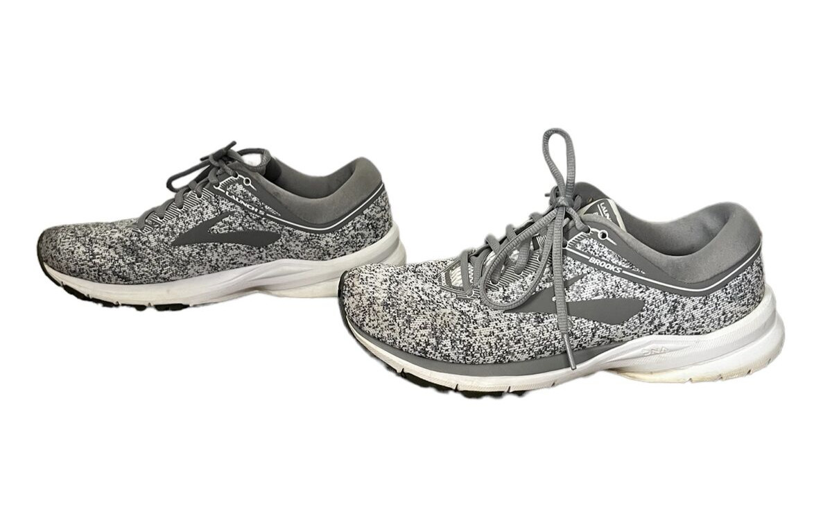 brooks womens launch 5