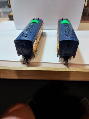A Pair of TYCO HO scale locomotive Engine F7 Chessie System 4015 - Bild 4 von 6