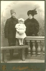 Russia, Sankt Peterburg, Family photo  Vintage print. Carte cabinet  Tirage
