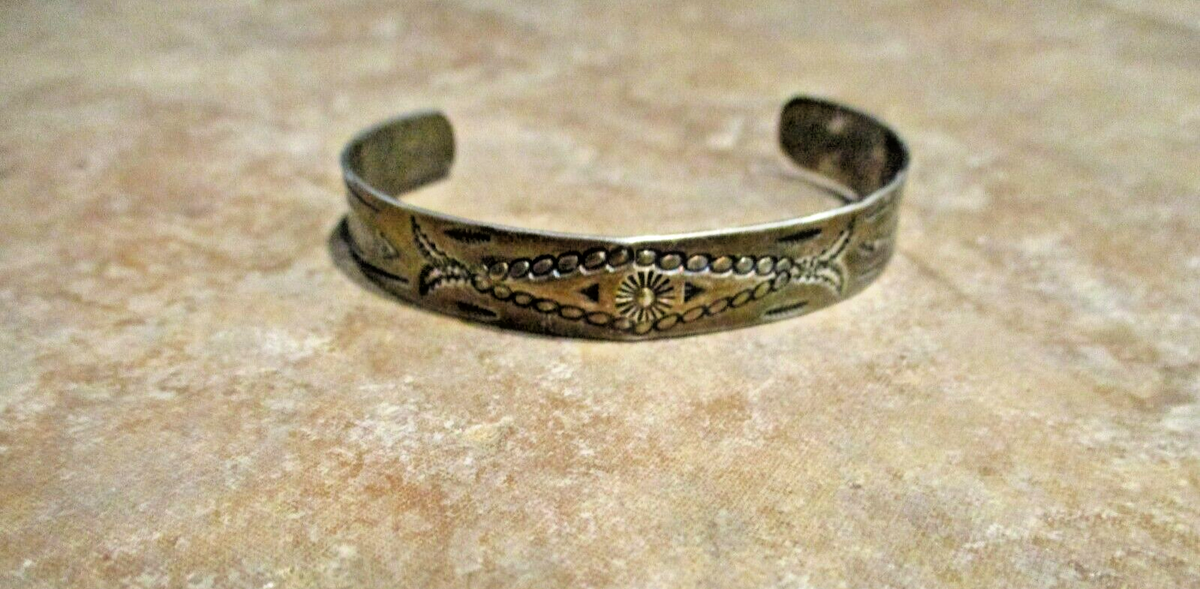 VERY OLD 1930's Navajo Sterling Silver Stamped Design Bracelet | eBay