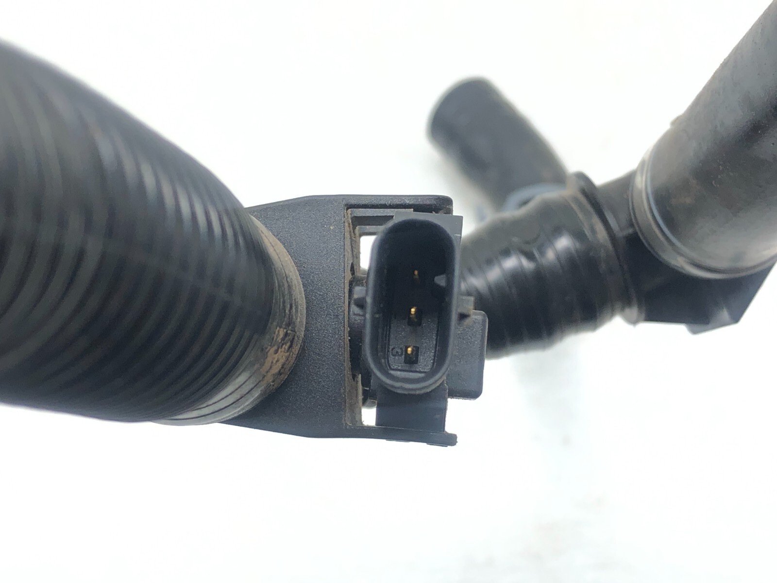 2014-2018 BENTLEY FLYING SPUR 4.0L V8 SECONDARY AIR PUMP CONNECTING PIPE OEM