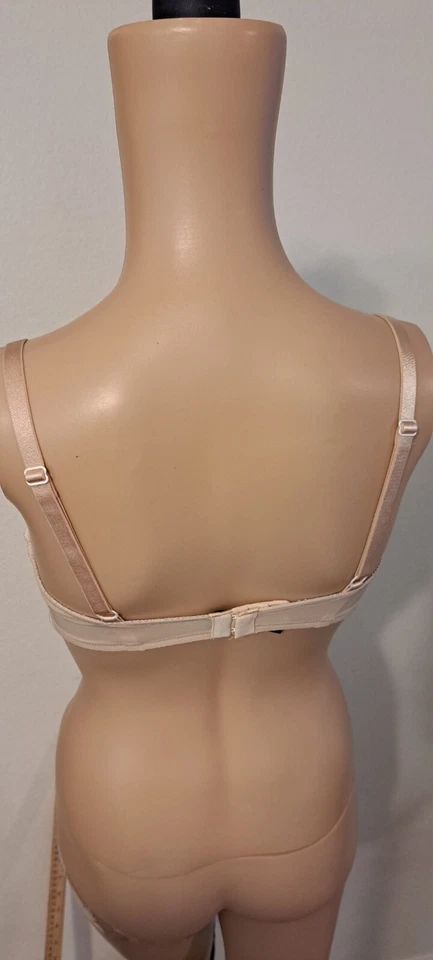 Sujetador Heidi Klum Intimates Para Mujer Beige Encaje Gancho y Ojo Correa con Aros Talla 36C Foto 3 de 4