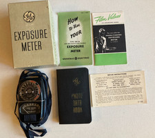 GE General Electric Exposure Light Meter Model 8DW58Y4, clean,  box  Manual