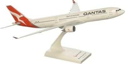 QANTAS Airlines A330-300 Modell groß massiv Maßstab 1:200 Skymarks SKR928 VH-QPJ